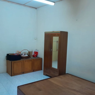 [1920sf] 2 STOREY TERRACE JALAN PERMAI GELUGOR Bukit Gambier LANDED