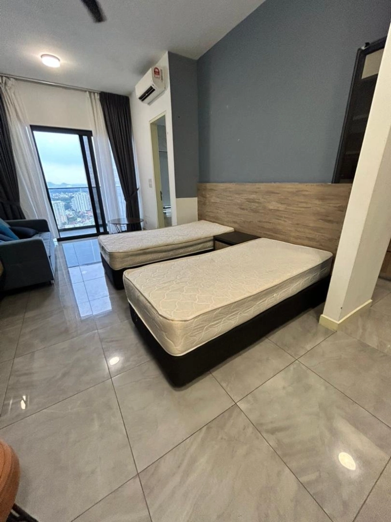 Fully Furnished Studio Unit In Imperio Residence