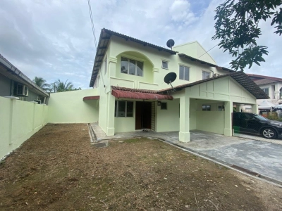 2 Storey cluster bangalow. Leasehold Non Bumi lot. Individual title application in progress. Direct owner: 016 4242 062