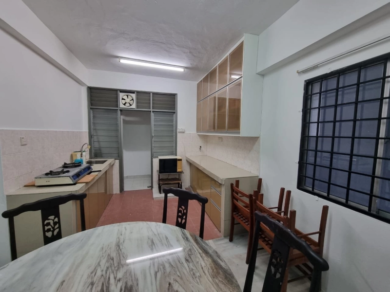 BUKIT PANDAN 2 CONDO