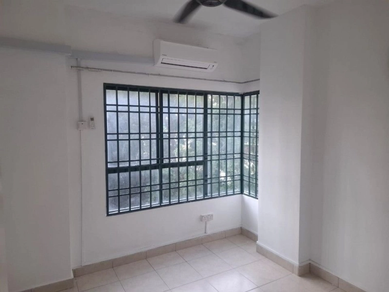 CONDO, Corner, 3r2b, Changkat View Condominium, 18, Jalan Dutamas Raya, Dutamas, 51200 Kuala Lumpur. (nrxt to Mont Kiara)