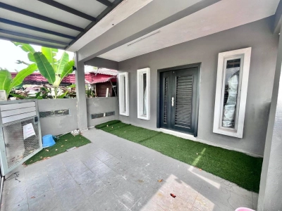 Facing Open 2 Storey Landed Taman Puchong Utama PU 10