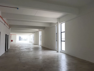 Senai Detached Factory for Rent