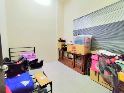 Apartment Residensi Warnasari 2 Blok Allamanda ,Puncak Alam