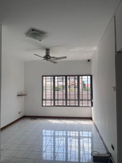SD TIARA APARTMENT BANDAR SRI DAMANSARA, Actual, RENO, Low D/Payment