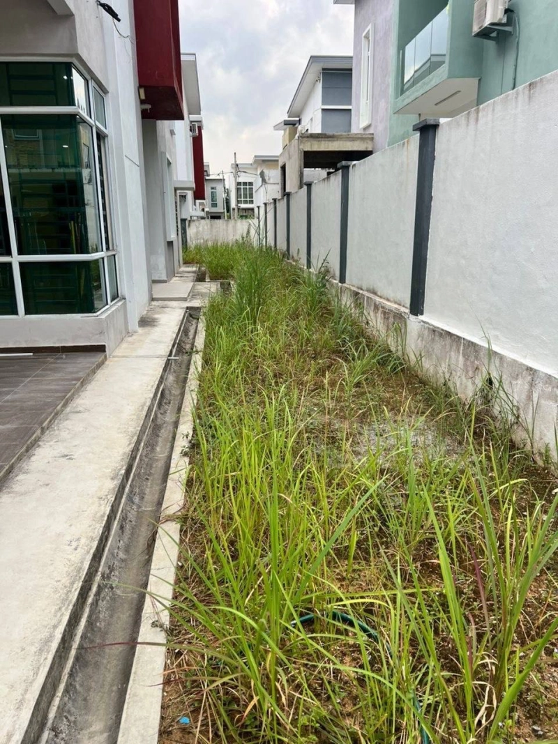 Double Storey Bungalow at   Taman Senawang Perdana