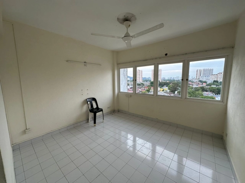 Taman Medan Penaga Blk 82 Sell with Tenancy