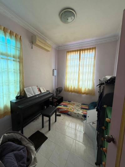 Cash Out Iskandar Puteri Bukit Indah 2Storey Terrance House Endlot 4Rooms 3Baths Unit For Sale