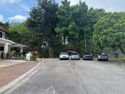 2.5 Storey LAMAN SIERRAMAS WEST Sungai Buloh, Actual, FULLY Renovated, Low Deposit