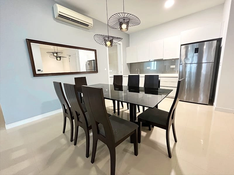 Pavilion Hilltop @ Mont Kiara-Level 18 with balcony, Ready 10/10, Open for Reservation Now