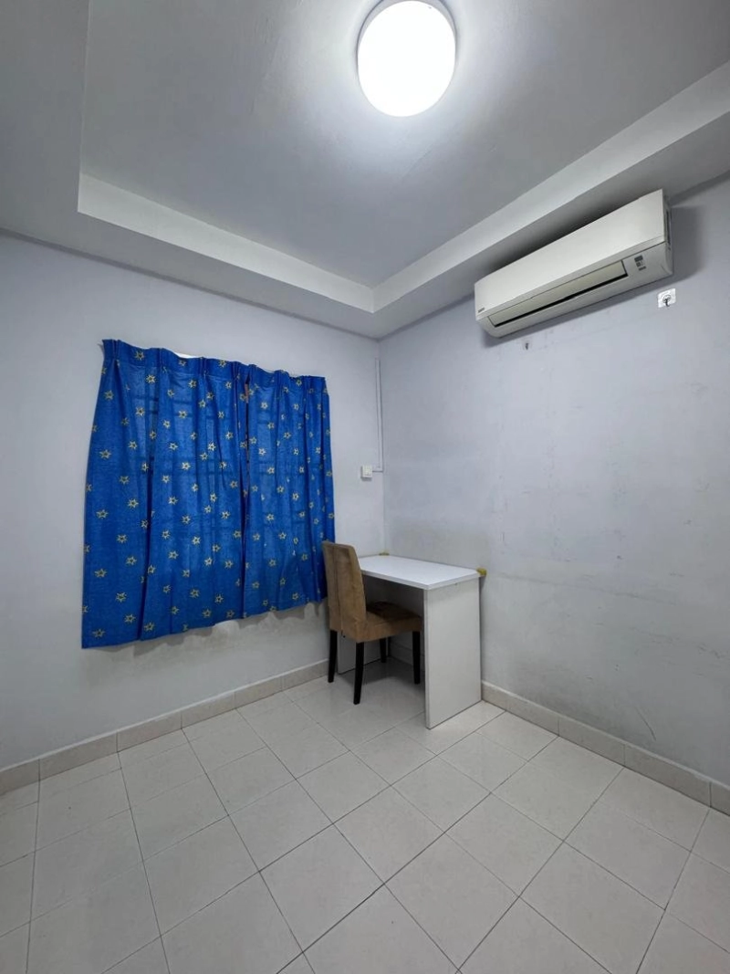 SRI EHSAN APARTMENT Kepong, Actual, LEVEL 1, FULLY Reno, Low Deposit