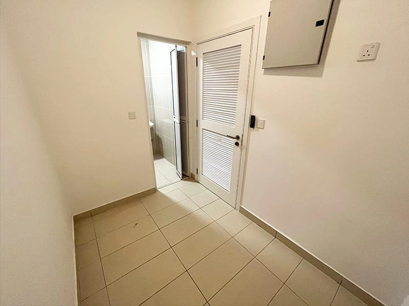 Pavilion Hilltop @ Mont Kiara-Level 18 with balcony, Ready 10/10, Open for Reservation Now