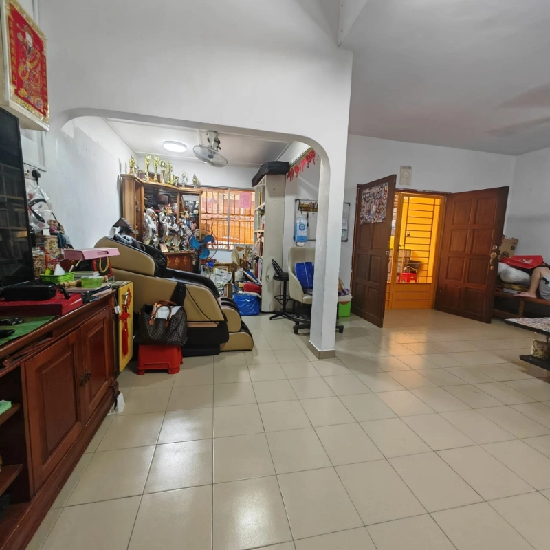 2 STOREY TAMAN SELAYANG JAYA, Actual, Freehold, Fully RENO, L/Deposit