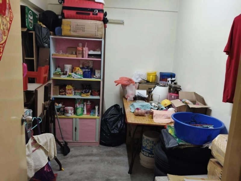 AMAN PUTRA APARTMENT JINJANG UTARA, Actual, Well Keep, RM1k BOOKING