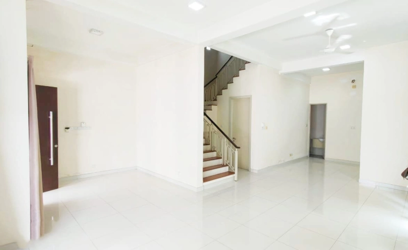 Areca Residence, Kepong - 3sty Semi-D, CORNER