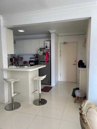 1 bedroom and private bathroom @ M Condominium