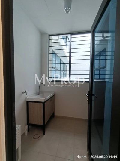 🏢 Luxury Seaview Living for Rent – 𝐐𝐮𝐞𝐞𝐧𝐬 𝐑𝐞𝐬𝐢𝐝𝐞𝐧𝐜𝐞𝐬 𝐐𝟏 @ 𝐐𝐮𝐞𝐞𝐧𝐬 𝐖𝐚𝐭𝐞𝐫𝐟𝐫𝐨𝐧𝐭