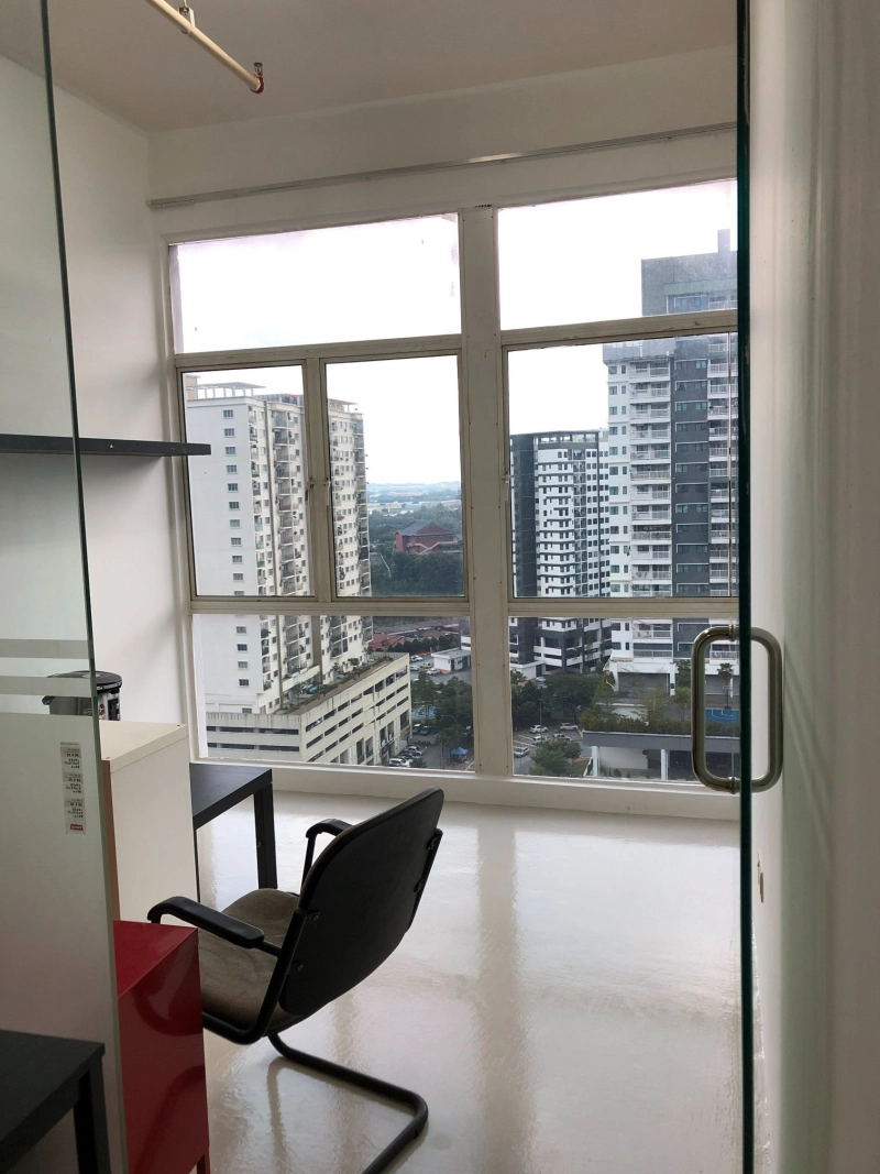 Renovated office, Avenue Crest, Batu Tiga, Seksyen 22 Shah Alam, near Subang
