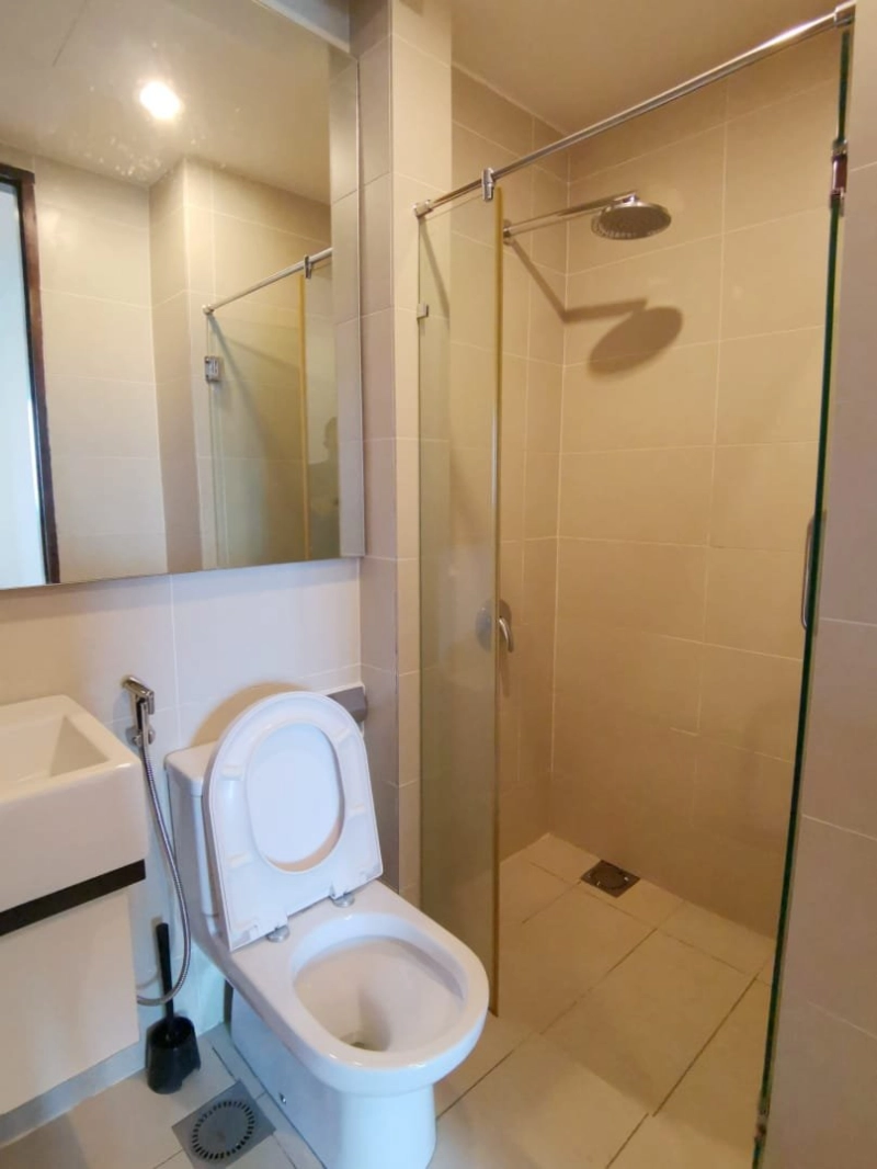 Casa Residency @ Bukit Bintang-Near MRT,LRT,Good for investment Roi 5.8%,Sale below bank value Rm130k