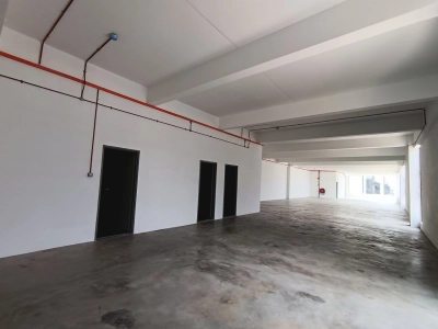 Senai Detached Factory for Rent