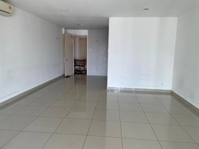 3 Elements Studio / Soho Unit for Sale