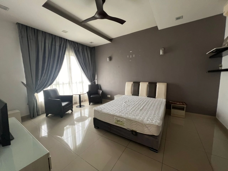 Tropez Residence, Danga Bay Seaview Facing Singapore