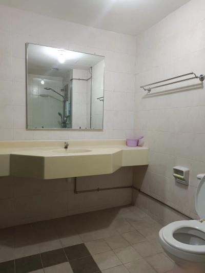 FREEHOLD  NON BUMI LOT LUBUK SEWA  FURNISHED SCOTT SENTRAL BRICKFIELDS, KUALA LUMPUR