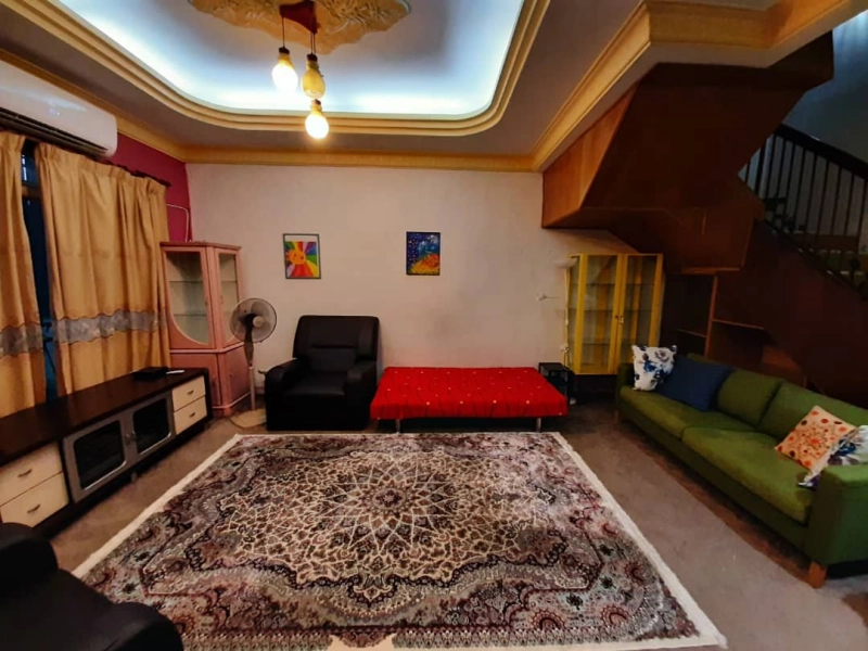 Renovated 2 storey house-Taman Rasah Jaya @ Seremban-Sale below bank value Rm80k
