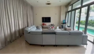 2 Storey BUNGALOW THE RESIDENCE Mont Kiara, Actual, RENO, Private POOL