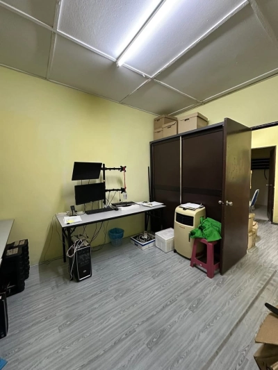 3 Storey TAMAN DAYA Kepong, Actual, Reno, FULLY EXTEND, Low Deposit