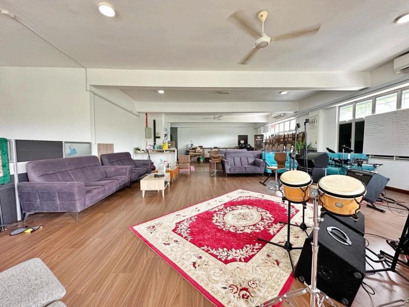 PUTRAJAYA PRESINT 11 SHOP OFFICE CORNER