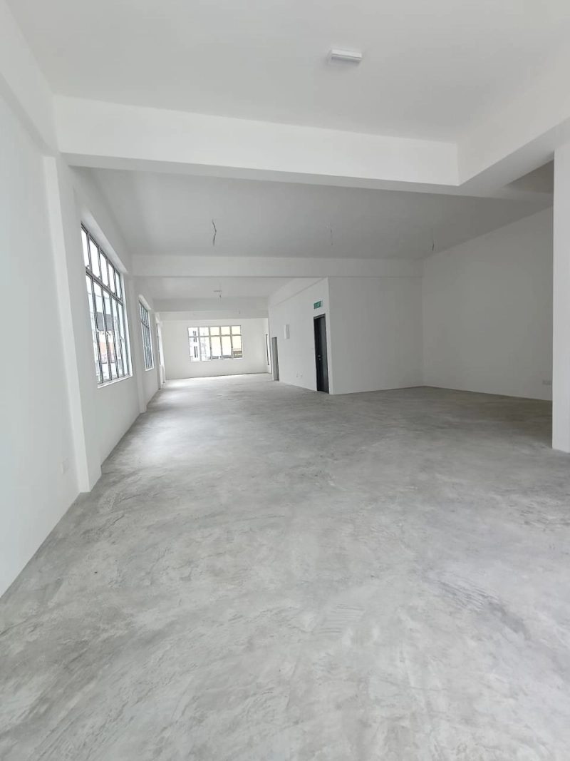 Kulai Vervo City Bandar Indahpura 3Storey Shop Endlot 25x70 Facing The Commune Unit For Rent