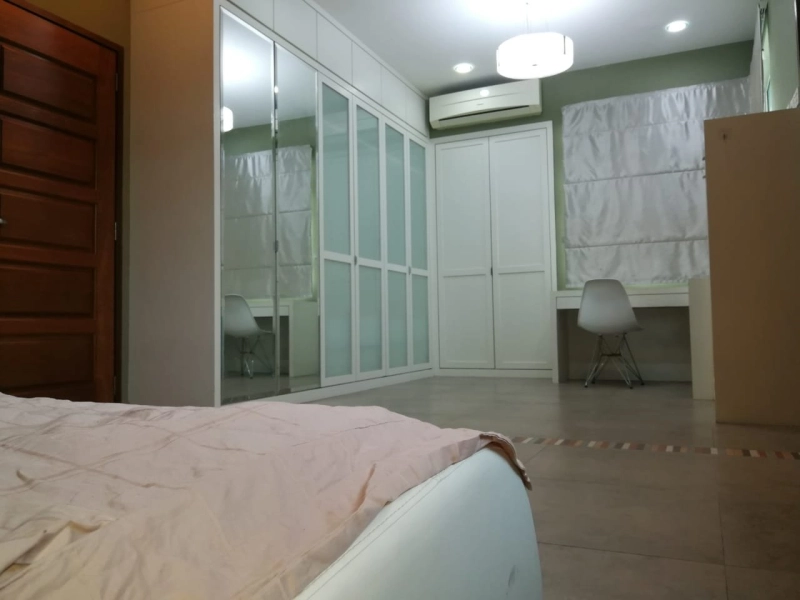 Desa Airmas Penthouse (USM)