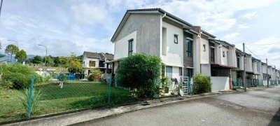 BANDAR AINSDALE CORNER SEREMBAN