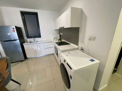 Fully furnished studio unit @ pets friendly