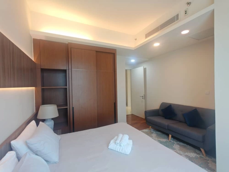 Tribeca Residence @ Jalan Imbi, Bukit Bintang-Near TRX, level 11 facing TRX, Ready Now