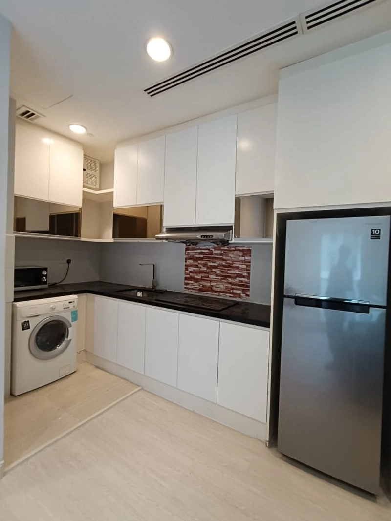 1 Bedroom Unit for Rent at Binjai 8