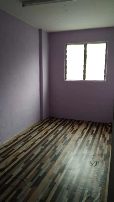 Pinang Emas Flat (Batu Ferringhi)