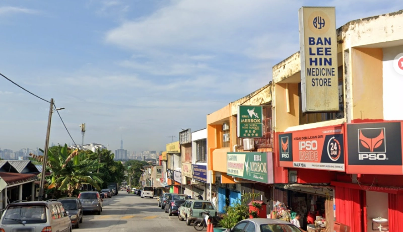 2 Storey SHOP LOT FASA 1 TAMAN SRI GOMBAK, Actual, Facing MAIN Road