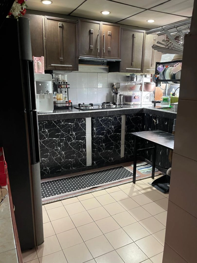 PANGSAPURI NURI BANDAR BUKIT MAHKOTA UNTUK DISEWA TINGKAT 3 AIRCOND DAN KITCHEN CABINET PARKING 2