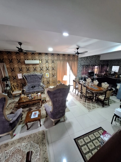 3 STOREY PERDANA RESIDENCE 2 SELAYANG, Actual, CORNER LOT, Fully Reno, Low Deposit