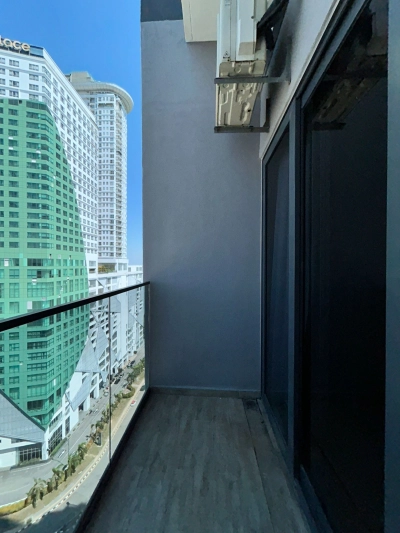 Imperio Residence Unit For Rent