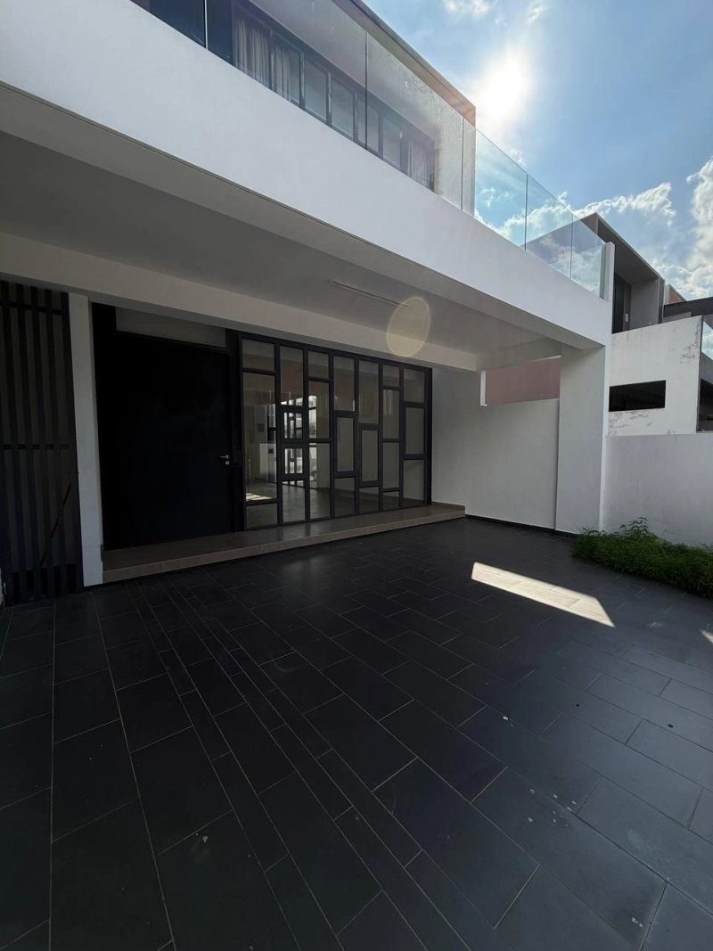 Skudai Bandar Pulai Jaya 2Storey Endlot House 24x65 4Rooms 4Baths For Sale