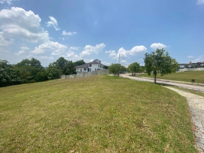 PUTRAJAYA PRESINT 11 BUNGALOW LOT