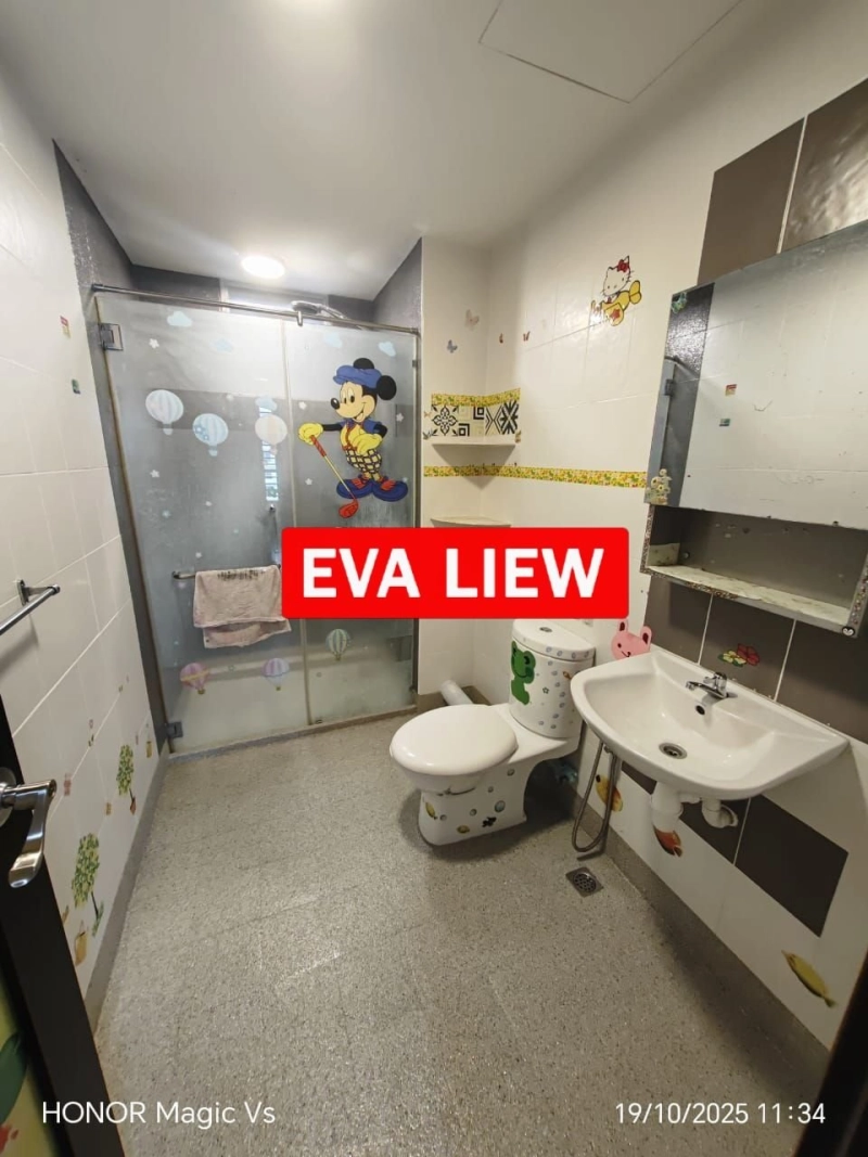 Golden Triangle @ Sungai Ara (Blk A High Floor)  3R2B 1165sf For Sale