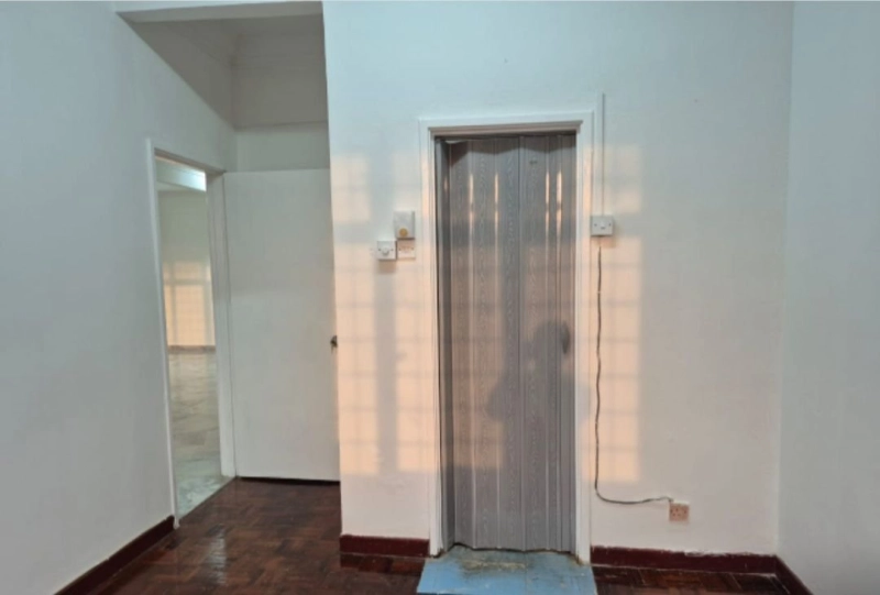 Subang Perdana Good Year Court 7 Subang Jaya