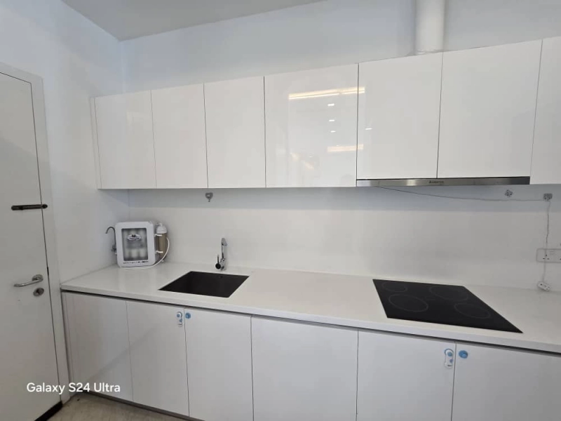 Quadro Residences @ KLCC - Near KLCC, Level 26 private lift, Sale below bank value