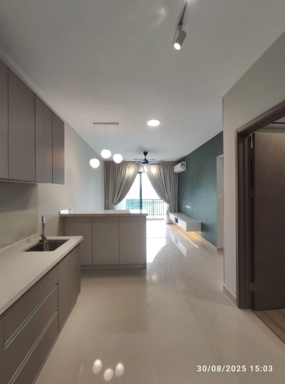 Jalan Kuching Taman Wahyu LAKE CITY BARON 672sf Partly Furnished LAKE VIEW & DECOR Design