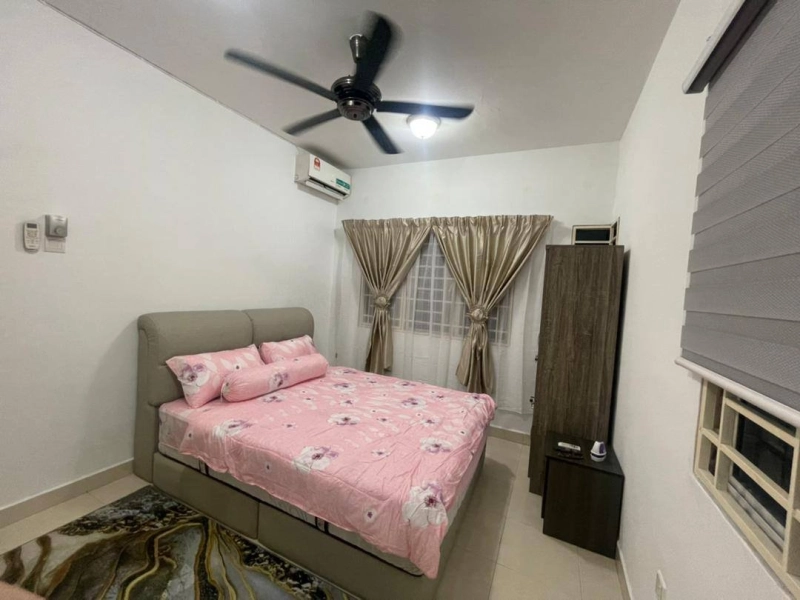 BANJARIA COURT CONDO BATU CAVES