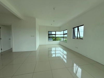 Iskandar Puteri Ujana Executive Apartment 3+1Room 2Baths 1320sqft Unit For Sale